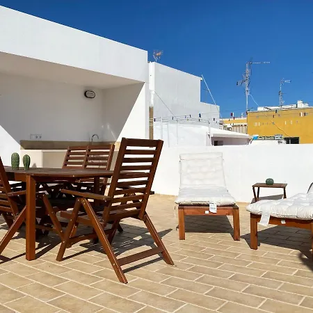 Tia Anica House I - With Terrace In Village Casa de Férias