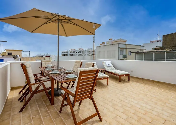 Tia Anica House I - With Terrace In Village * Fuseta